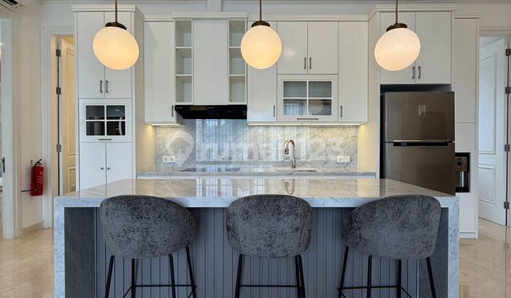 Dijual Rumah Kemang Dalam Brand New House Modern Classic, Fully Furnished 2