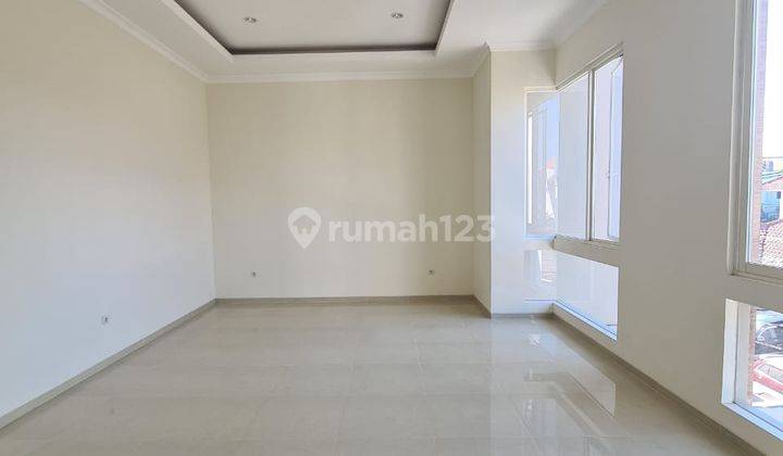 Dijual Rumah Siap Huni Di Surabaya 2