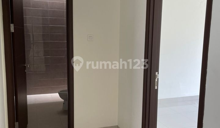 Discovery Serenity House Ready to Occupy 4 Bedrooms 2 Carports in Bintaro 2