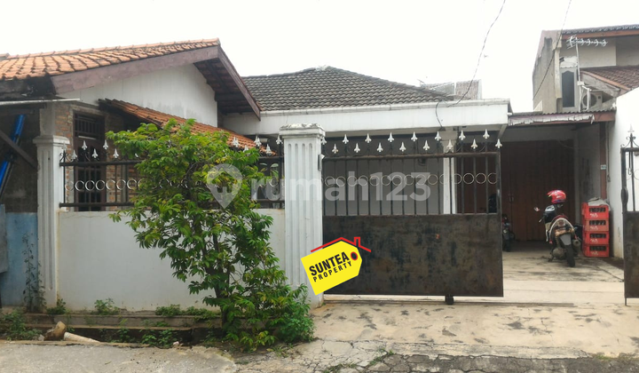 Jual Cepat Rumah Luas Lokasi Strategis di Jakarta Selatan (Sd)