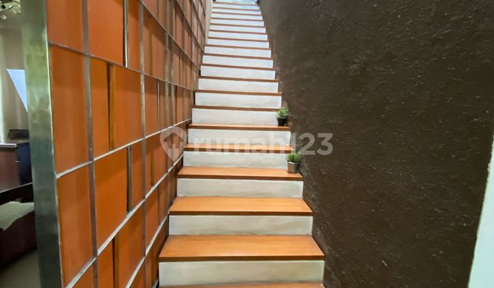 Luxurious Beautiful House with Swimming Pool in Sector 9 Bintaro | KH 2