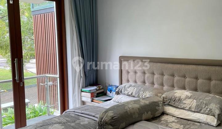 Luxury Ready-to-Occupy House in Sector 7 Kebayoran Bintaro