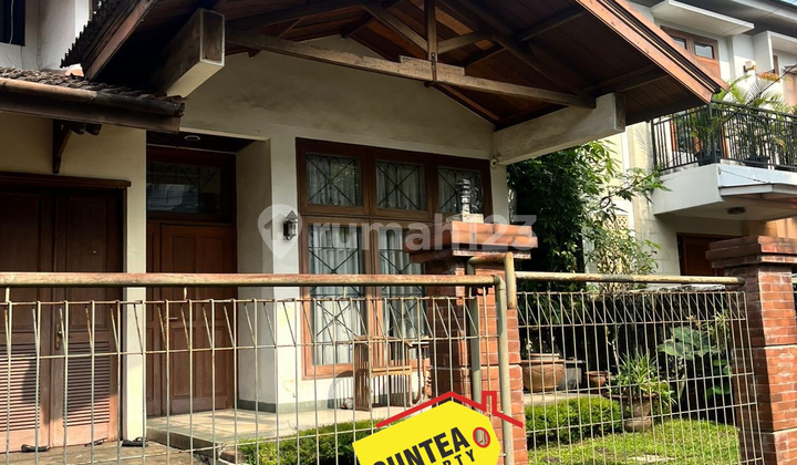 Jual Cepat Rumah Luas Dekat MRT di Lebak Bulus Jakarta Selatan
