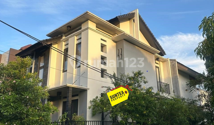 Rumah Bagus Siap Huni di Sektor 5 Bintaro | KH