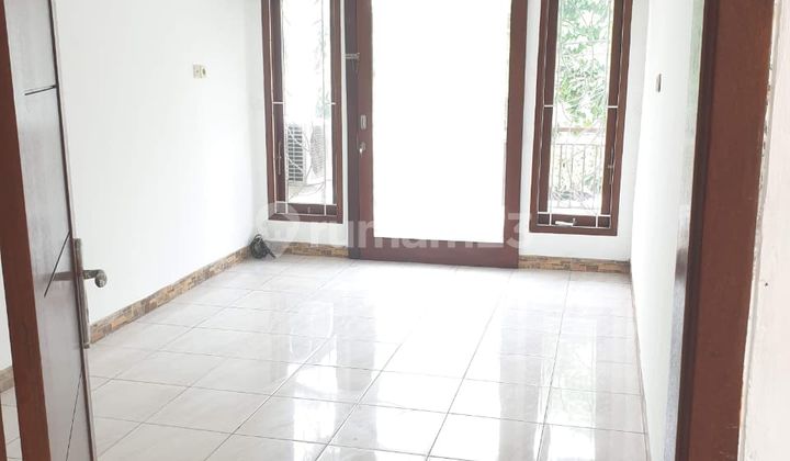 Affordable Sale of Minimalist House in Graha Raya Bintaro | KH 2