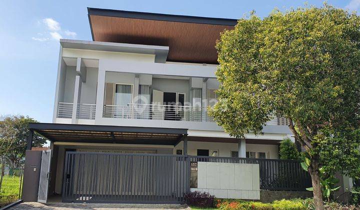 Rumah Minimalis Modern Selat Golf Citraland Surabaya 1