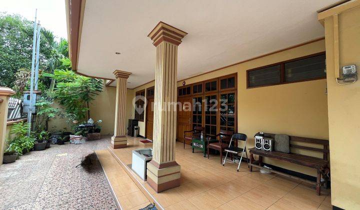 Dijual Rumah Kos Aktif Bratang Gede Lokasi Strategis 1