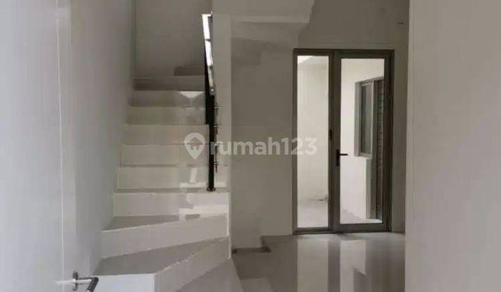 Rumah 2 Lantai Dijual Murah Banget Harga Di Bawah Developer  2