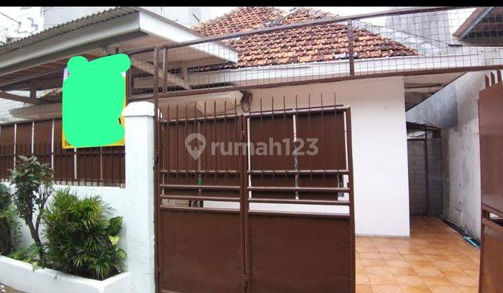 Dijual Rumah cocok untuk usaha onlien di Bungur, Jakarta Pusat 1