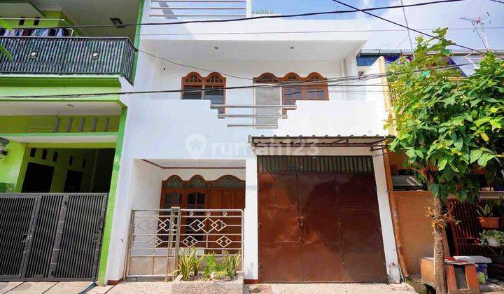 Dijual Rumah 3 lantai siap huni, di Pejuang, Harapan Indah, Bekasi Kota 1