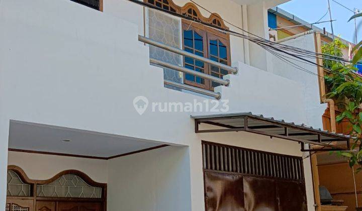 Dijual Rumah 3 lantai siap huni, di Pejuang, Harapan Indah, Bekasi Kota 2