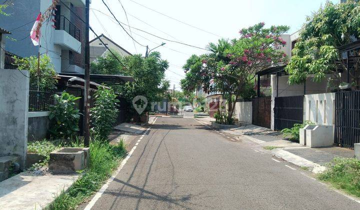 Dijual Rumah Siap Huni Bagus Dan Bersihpulomas Jakarta Timur  2