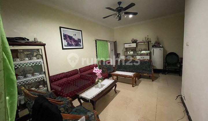 Di Jual Rumah Setandar Lokasi D Pusat Bisnis Tengah Kota Dekat Mall Ambasador Bagus untuk Kos2an, Kantor/Mes2an Akses Jalan 2Mobil Kuningan Jakarta Selatan 2