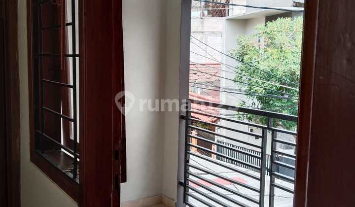 For sale minimalist house Rawamangun East Jakarta 2