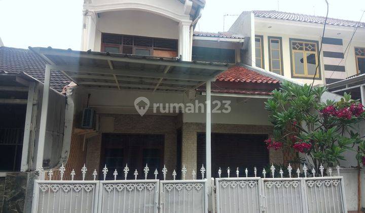 Dijual Rumah 1,5 Lantai Siap Huni Bagus dan Bersih di Duren Sawit 1