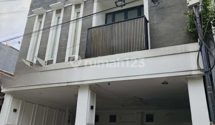 D jual rumah 3Lt lokasi strategis buaran indah jakarta timur 