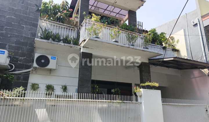 Di jual rumah siap huni 2Lt semi purnished rawamangun jakarta timur Di jual rumah siap huni 2Lt semi purnished rawamangun jakarta timur