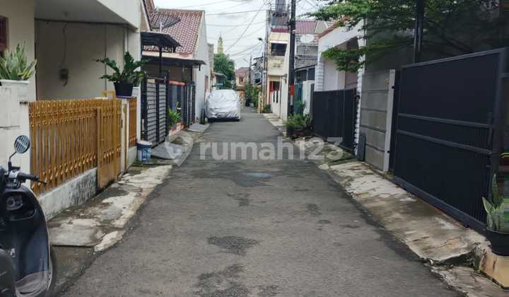 Di Jual Rumah Setandar Duren Sawit Jalan 1 Mobil Longgar Jakarta Timur 2