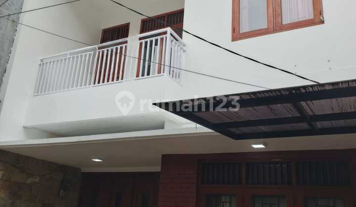 Di Sewakan Rumah Bagus dan Bersih Akses 1Mobil Bebas Banjir Tebet Dalem Jakarta Selatan Di Sewakan Rumah Bagus dan Bersih Akses 1Mobil Bebas Banjir Tebet Dalem Jakarta Selatan