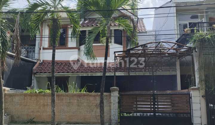 For sale 2-story house needs minor renovation Eramas 2000, East Jakarta