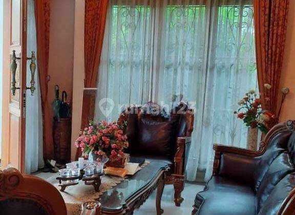 Dijual Rumah Mewah Klasik Modern Lokasi Hoek Rawamangun, Jaktim 2