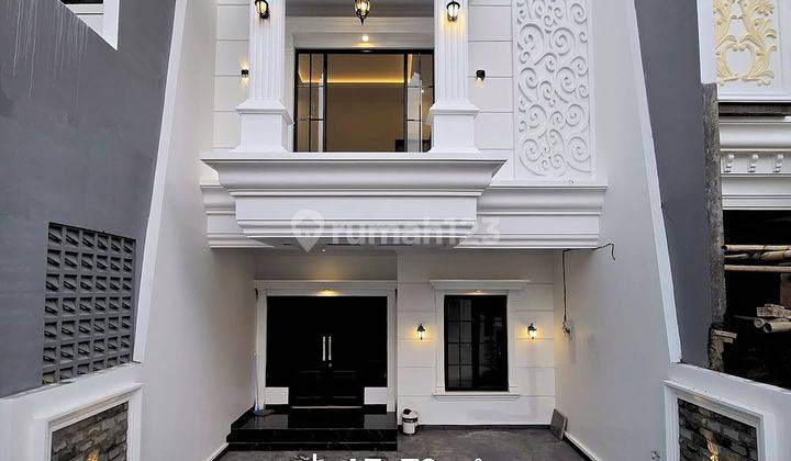 Jagakarsa Jakarta Selatan Brand New Modern Classic 1