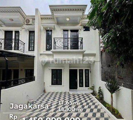 Brand New Classic Modern House At Jagakarsa 1