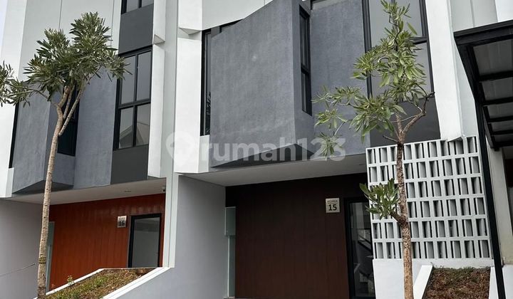 Rumah disewakan Hanya selangkah ke KRL jurangmangu dan tol bsd  1