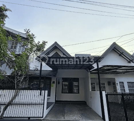 Rumah Disewakan di Bintaro Sektor 5 Dekat Stan  1