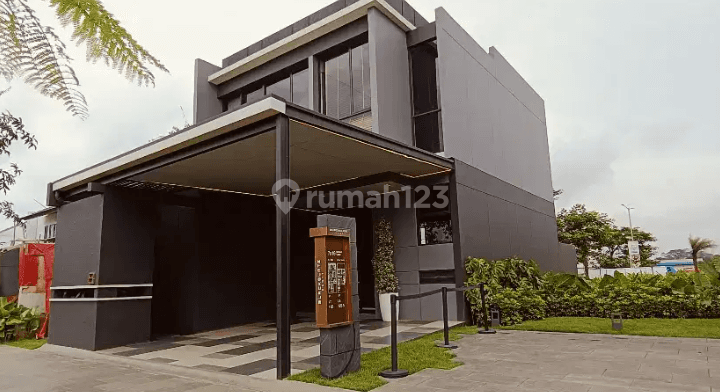 Dijual Rumah Sultan Harga Murah Brand New di Karawaci 2