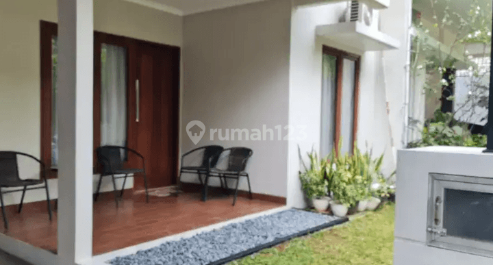 Disewakan Cepat Rumah di Emerald View Bintaro 2