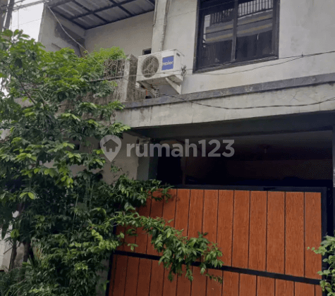 Dijual Cepat BU rumah hanya 5 menit ke stasiun KRL Jurangmangu  1