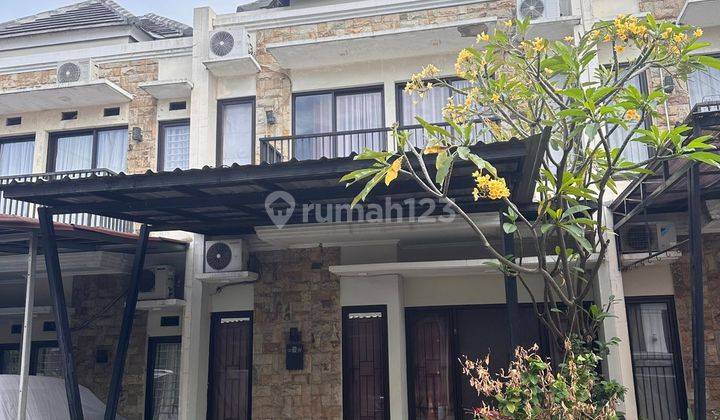 Disewakan rumah di townhouse belakang STAN Bintaro 1