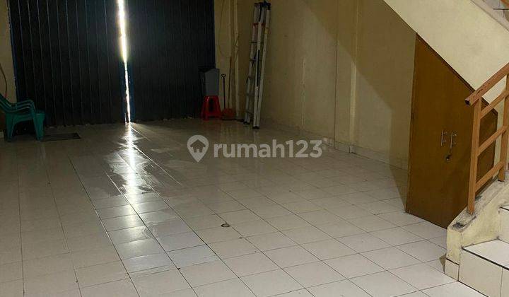 Dijual Ruko Strategis di Taman Royal,lokasi Prime  1