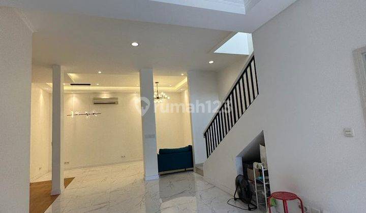 Dijual Rumah Cantik di Suvarna Sutera - Harga Terjangkau, OVSV 1