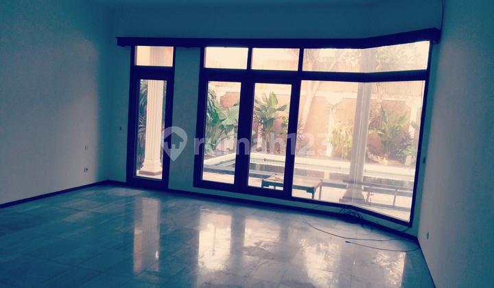 Dikontrakan Di Kemang Bisa Office 300 Jt/ Th Nego. SHM