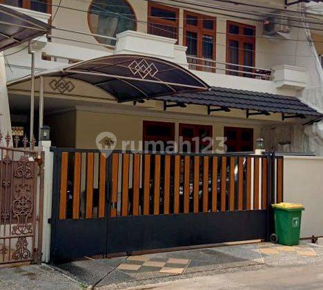 Rumah 2 Lantai di Karang Indah Pluit Jakarta Utara 1