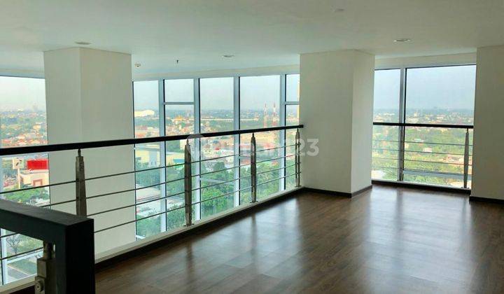 Ruang Kantor Di Apartemen Brooklyn Soho Alam Sutera