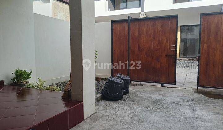 Rumah di Jalan pure dalem Tukad Balian renon Denpasar Selatan 2 Lantai HS Bagus Timur 4