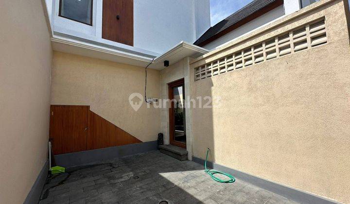 Rumah Furnished Kontrakan Baru HS - Hak Sewa di jalan tukad balian renon, Renon 2