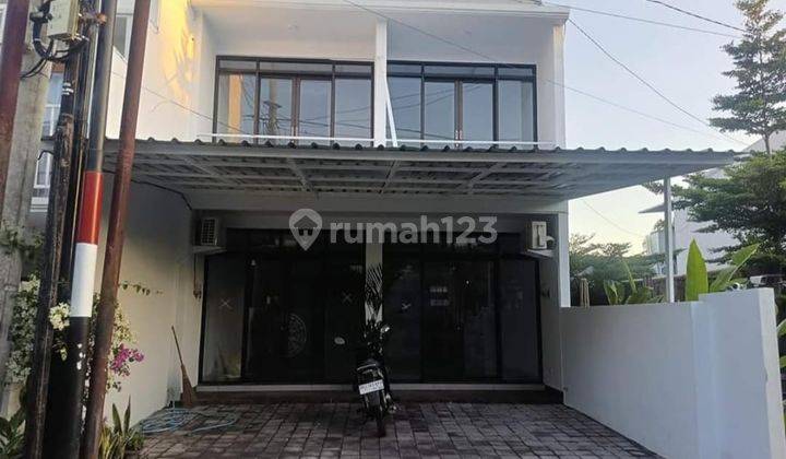 Ruko di Jl. Tukad Balian, Renon, Denpasar Selatan, Kota Denpasar, Bali, Renon 40.0 m² Semi Furnished Hak Sewa 1