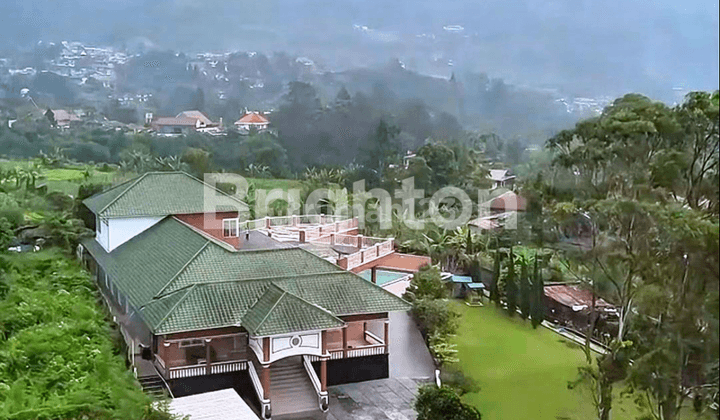 VILLA EXCLUSIVE Di PUNCAK VILLA CIPANAS dengan KOLAM RENANG PRIBADI 1