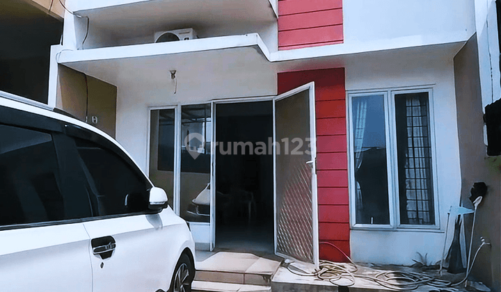 Jual Rumah Rapih Siap Huni Di Karang Tengah, Ciledug, Tangerang 2