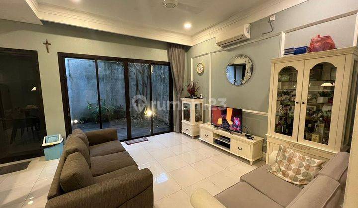 Rumah Nyaman Lokasi Strategis di Discovery Terra, Tangerang Selatan 1
