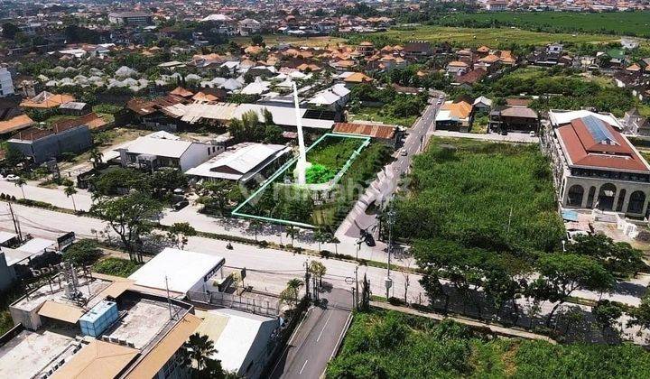 Hot List Land for sale on the outskirts of Utama Street, Sunset Road Kuta Badung 1