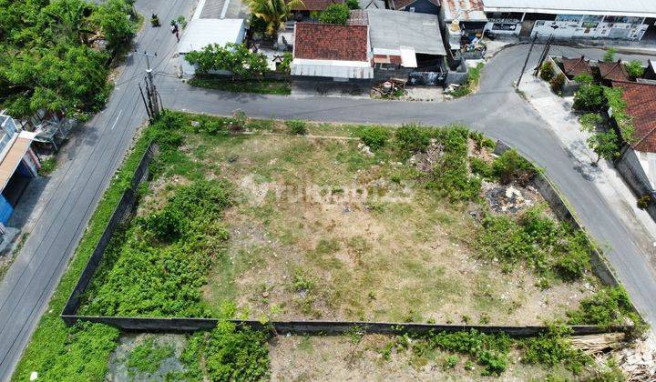 Hot List of land for sale on Main Jalan Bajataki Gatot Subroto Barat, West Denpasar  2