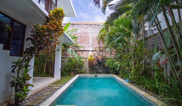 Hot List of Villas for Sale in Batu Bolong Canggu, North Kuta, Badung 1