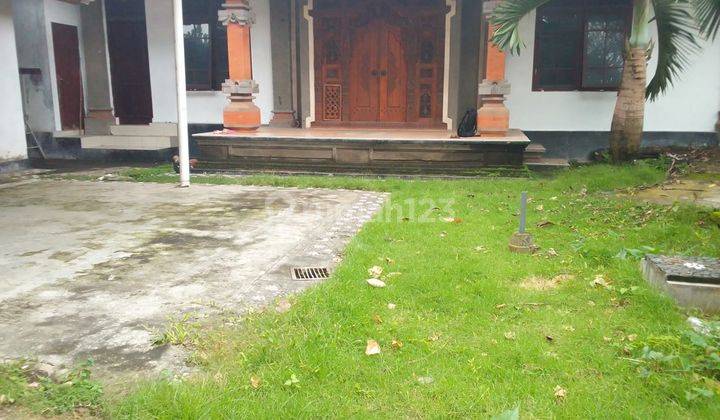 Hot List for Sale of Land with Bonus House Building Location Bung Tomo Pemecutan Kaja, North Denpasar  2