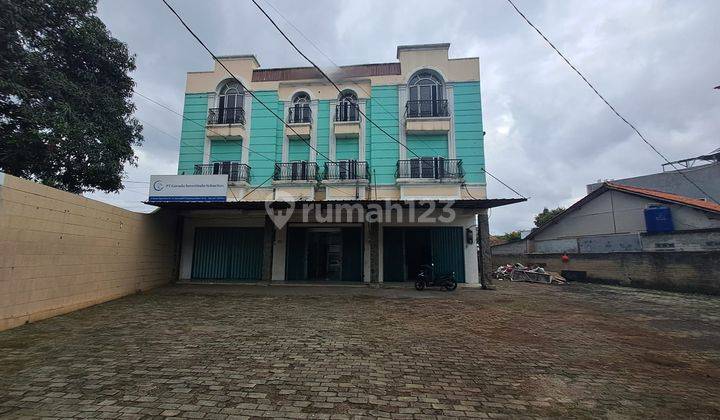 Disewakan Ruko Gandeng 2, Pinggir Jalan Raya Buaran Tangerang Selatan 1