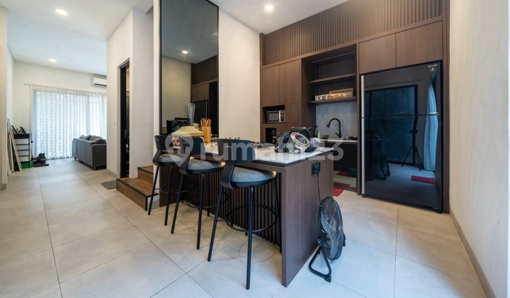 Dijual Rumah Siap Huni Dengan Design Cantik Di Uville Ciputat 2